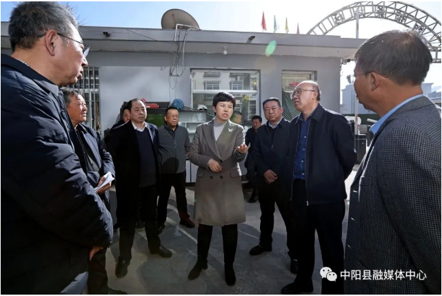 政府县长孙燕飞督导检查安全生产工作