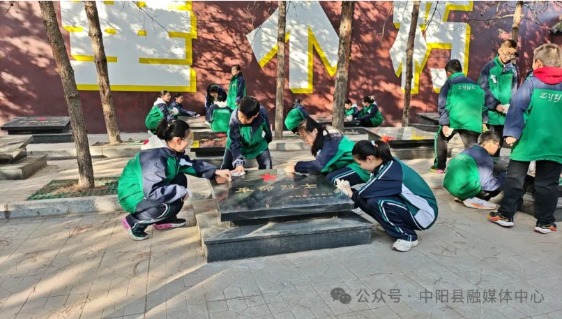1743605180954360.png image.png