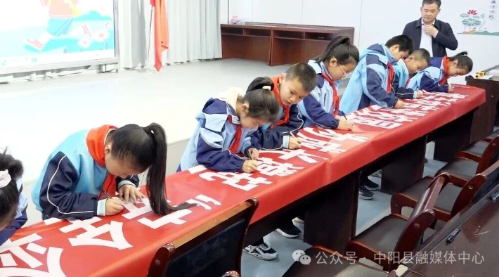 1762777175350997.png image.png