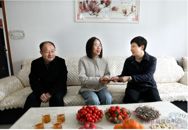 孙燕飞等县领导开展春节慰问活动