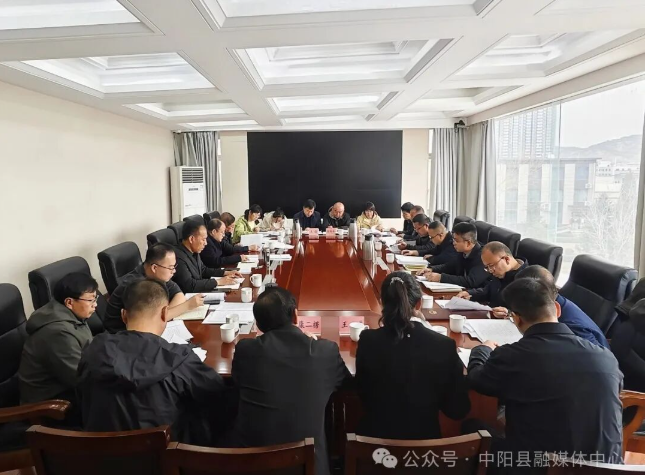 县人大常委会召开县乡人大工作座谈会